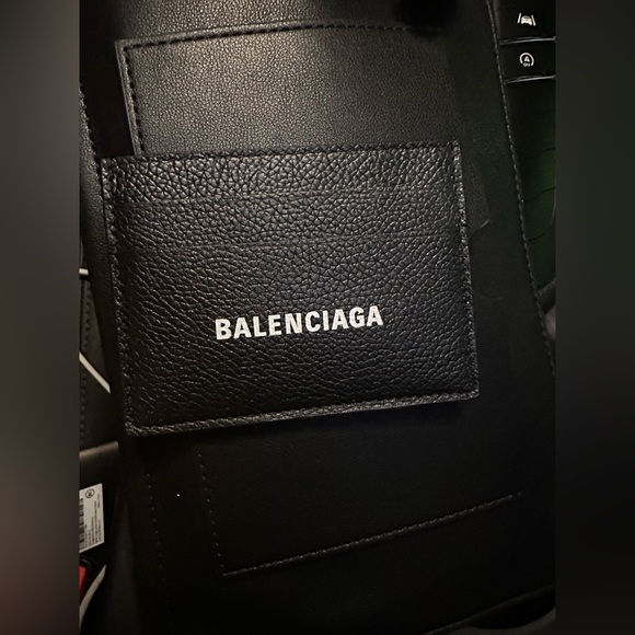 Balenciaga Card Holder - Picture 1 of 11